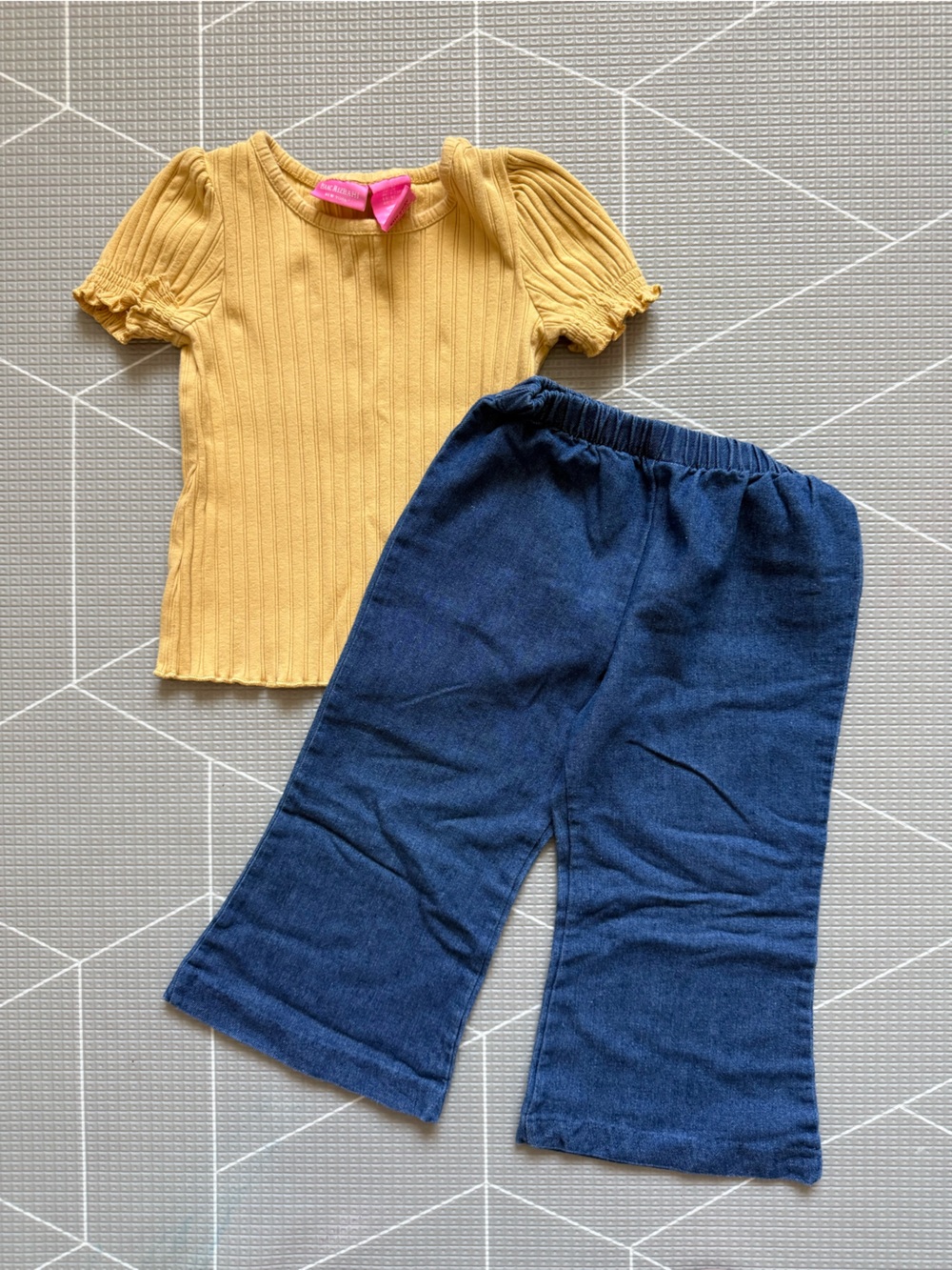 Isaac Mizrahi|Baby girl/toddler Wide-Leg denim pants & mustard ribbed shirt•2-3T